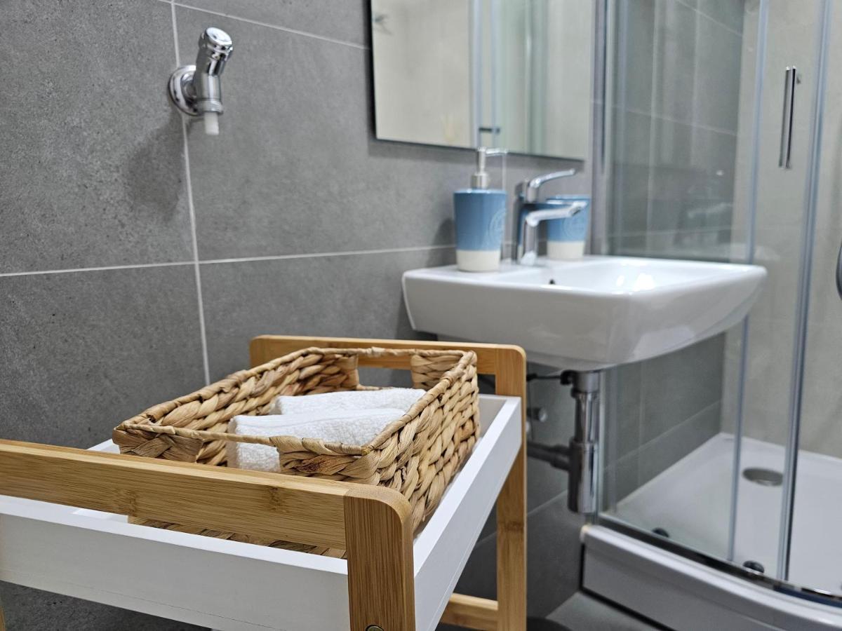 Sun&Moon Apartments Novi Sad Luaran gambar